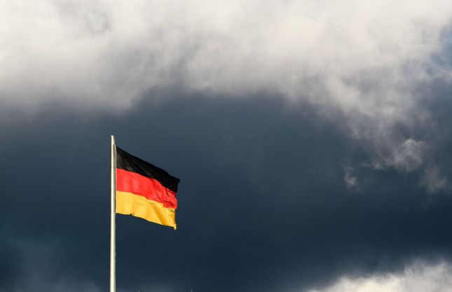 Президентът на „Дойче банк“ призова германците да работят повече.