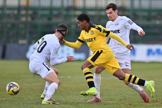 Ботев победи Спартак в контролната среща в Пловдив