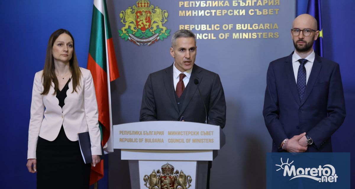 Поради увеличаването на цените на горивата, правителството обмисля предоставянето на финансова подкрепа за домакинствата и бизнесите.